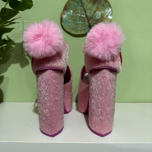 Dolls Kill x Care Bears High Heels - Picture 6 of 9